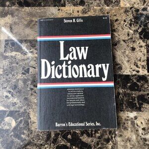 LAW DICTIONARY, BARRON'S Educational Series, By Steven Gifis 1975 Vintage PB